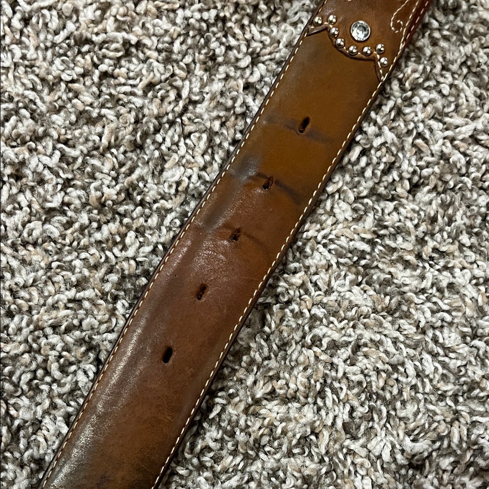 Western Brown Leather Belt with Silver Buckle - Picture 3 of 10